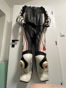 Kombinéza dainese