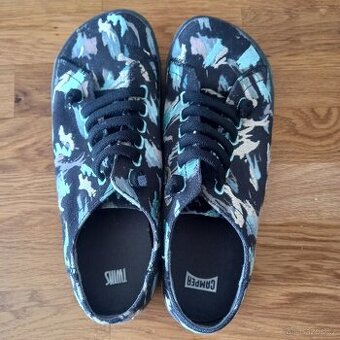 Camper twins