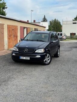 Mercedes ml270 w163 manuál