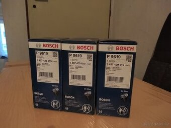 Olejový filtr Bosch Octavia 1.9tdi 1 457 429 619