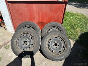 Obutá zimní sada kol 5x100 165/70 r14