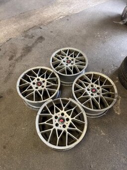 Vossen r18 5x120