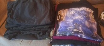 Balík pánského oblečení