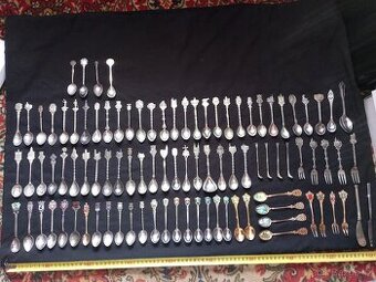 Sběratelské lžičky, vidličky, nože - celkem 106 ks