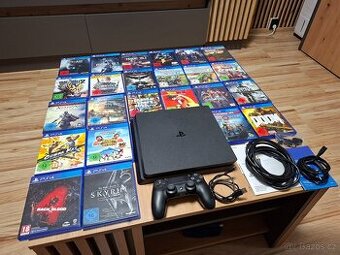 Prodám Playstation 4 slim 500gb + 24 her Top Stav