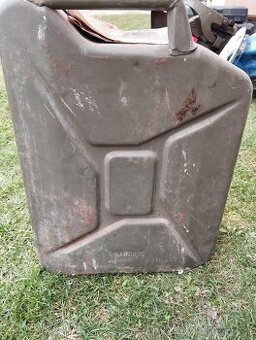 vojenský kanystr Sandrik