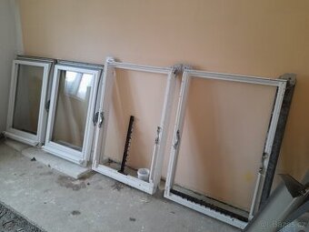 Střešní okna Velux 118 x 78