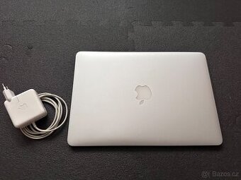 MacBook Air 13