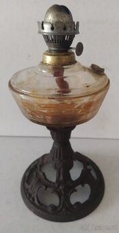 Stará petrolejová lampa