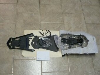 BMW R nine T - držák RZ včetně osvětlení RIZOMA