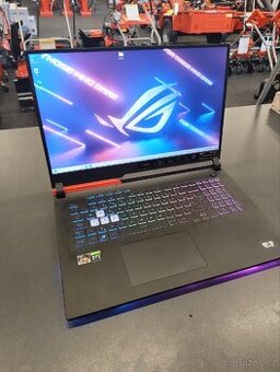 ASUS ROG Strix G17 G713QM-HX231T - 1