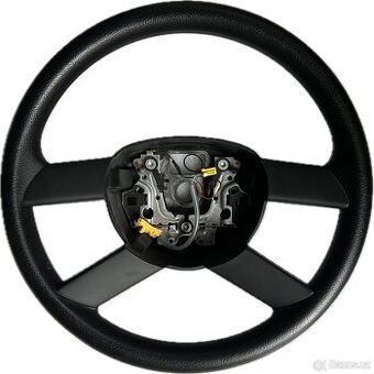 Čtyřramenný gumový volant pro vozy koncernu VW
