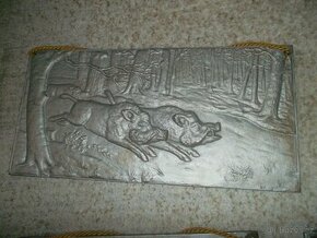 Litinový obraz - divoká prasata