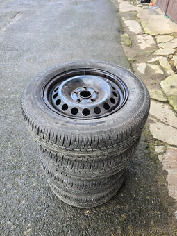 Letní sada kol 195/65 R15