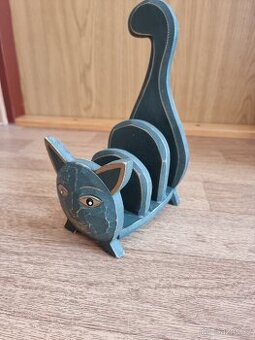 Kočka dřevěná