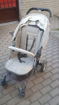 Kočárek Valco Snap4