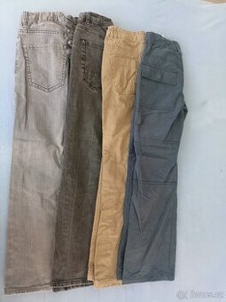 Dětské kalhoty/džíny vel. 134/140  Prodám kalhoty vel. 134/1
