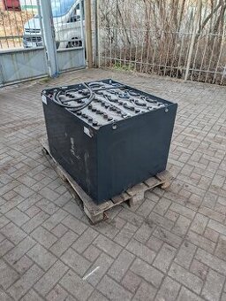 trakční baterie 48V 6PzS 750