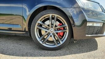 ALU 18" Škoda 5x112, 225x40 R18, LETNÍ