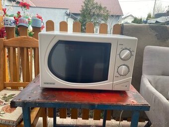 Prodám mikrovlnou troubu