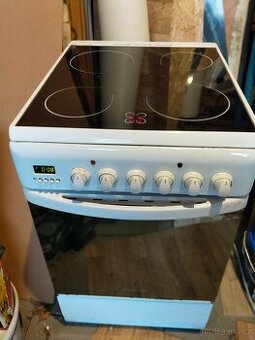 Sklokeramický sporák