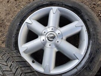 Alu kola Nissan 5x114.3 + pneu Dunlop 225/65