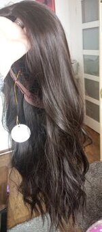 Krásná nová paruka