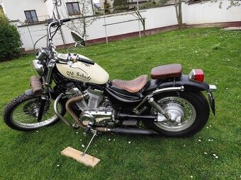 Suzuki vs600 intruder