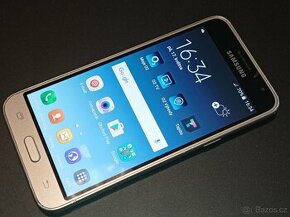 Samsung Galaxy J3 2016 , LTE, pěkný