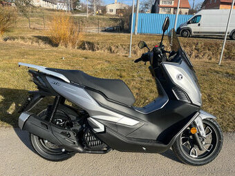 Voge SR1 125i GT