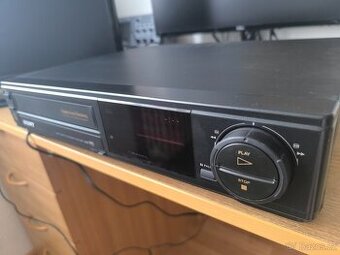 SONY SLV 225