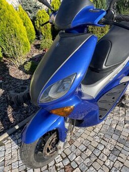 Yamaha  Maxster XQ 125 ccm rok 2001 - 9 KW