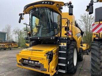 New Holland CR 8.90 - 1
