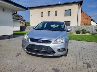 Ford Focus 1.6 74kw, top výbava, po servise
