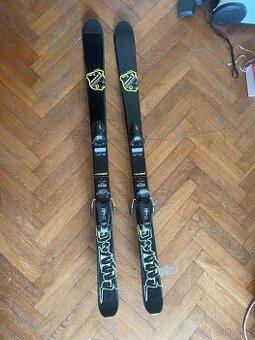 Freestyle lyže 138 cm + hůlky 105 (jako set nebo samostatně)