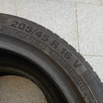 Barum Bravuris 3 HM 205/45 R 16 V