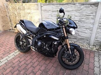 Triumph speed triple