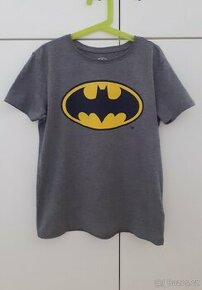 Šedé tričko s potiskem Batman
