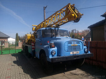 Tatra 148 autojeřáb