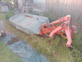 Kuhn gmd 700