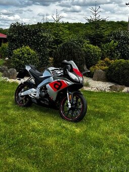 Aprilia rs 125 4T