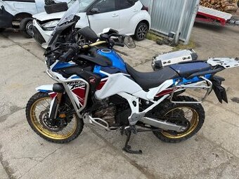 Honda CRF 1100 L Africa Twin Sports DCT rv:2023/5 havarované