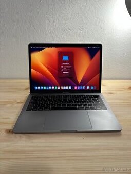 Apple MacBook Pro 13” 2017 256GB Intel Core i5 8GB RAM