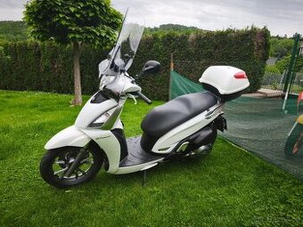 Kymco People GT 300i (2016)