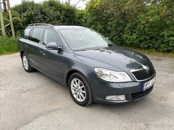 Octavia 2 combi 1.4tsi 90kw (webasto, tažné)