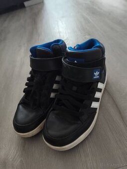 Boty kotníkové Adidas 37,5