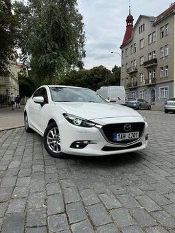 Mazda 3 , 24 700 originální najezd