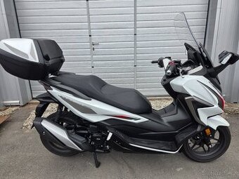 HONDA FORZA 350 2022 8200KM