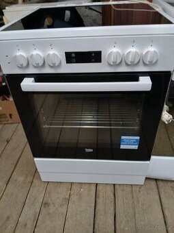 Elektrický sporák beko 60,60