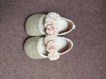 Dívčí baleríny značky H&M 16-17